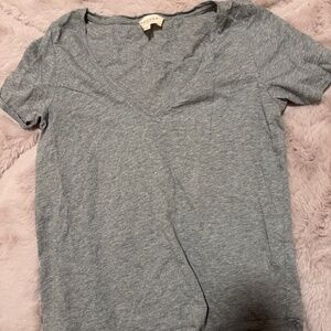 Sezane V neck t shirt